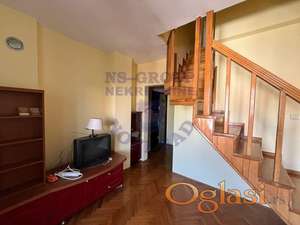Trosoban duplex stan na Bulevaru, površine 70m²